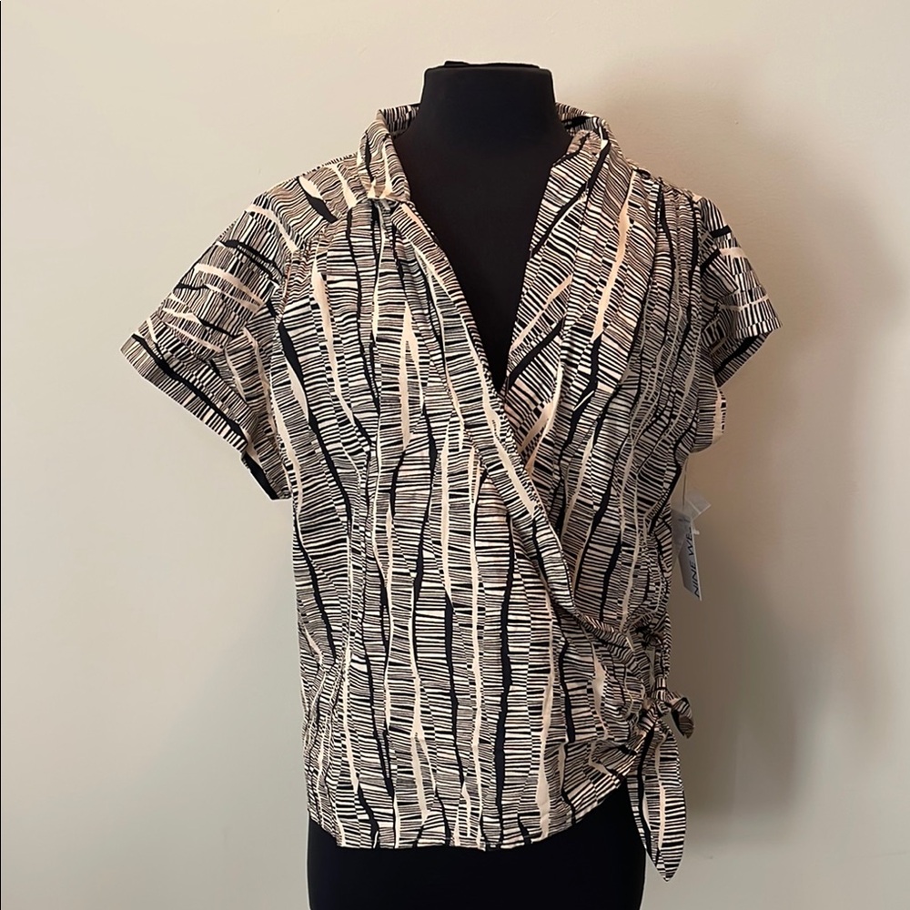 New! Nine West Striped Black and Beige Women's Top